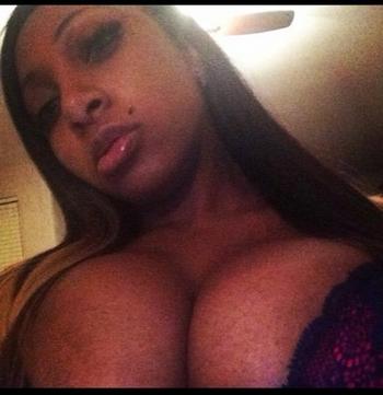 Joseline, 28  female escort, Humboldt County